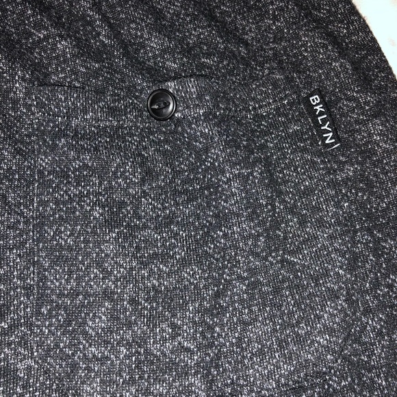 Shorts - Picture 3 of 5